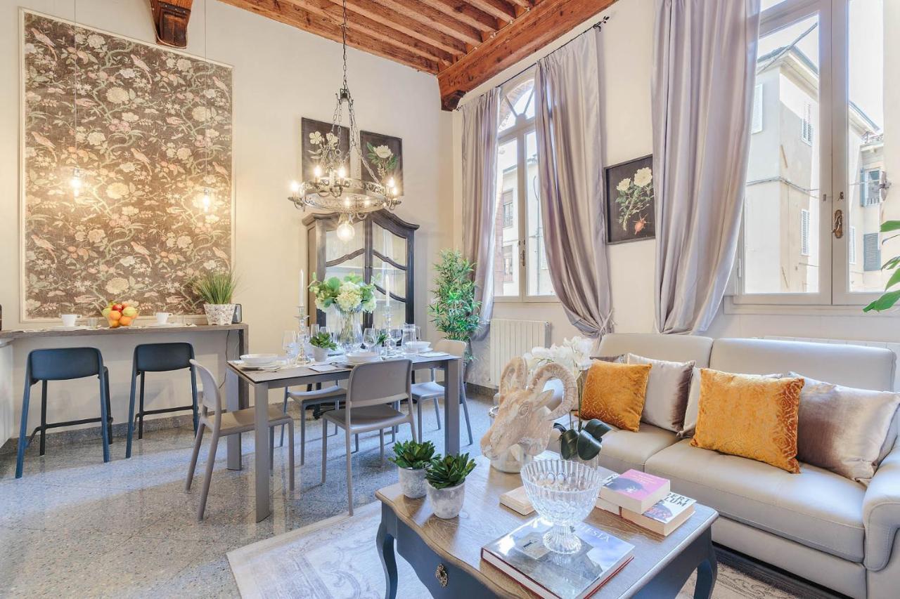 Casa Arias Apartment Lucca Bagian luar foto